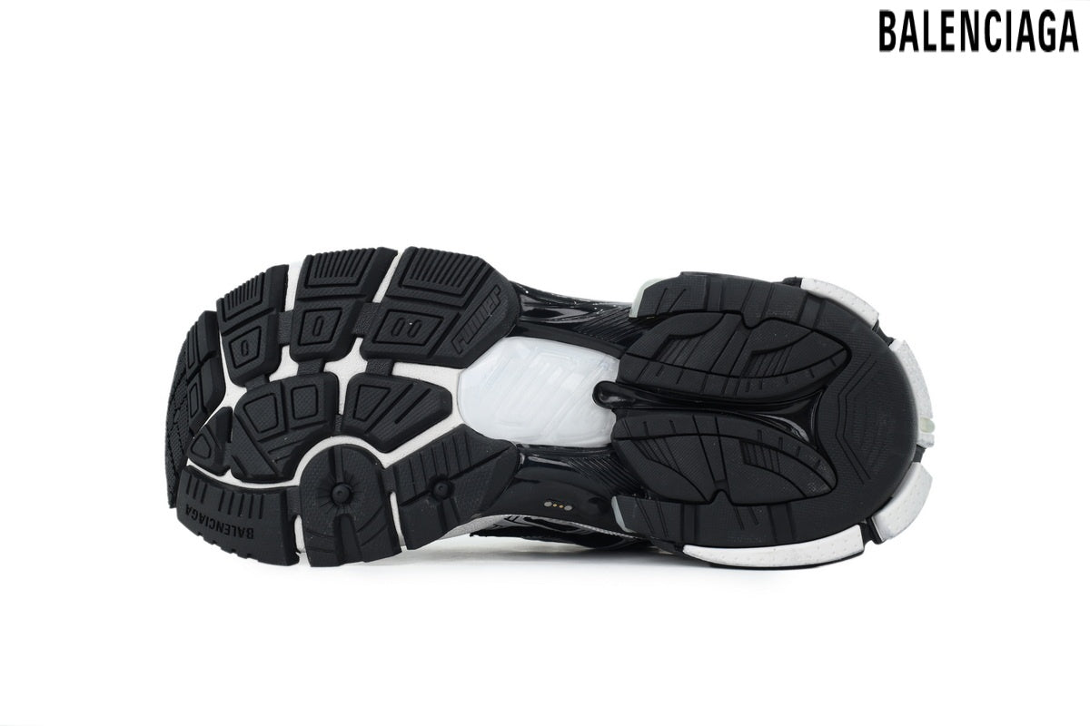 Balenciaga Runner men's shoes women sneakers ¨C White & Black (Premium)