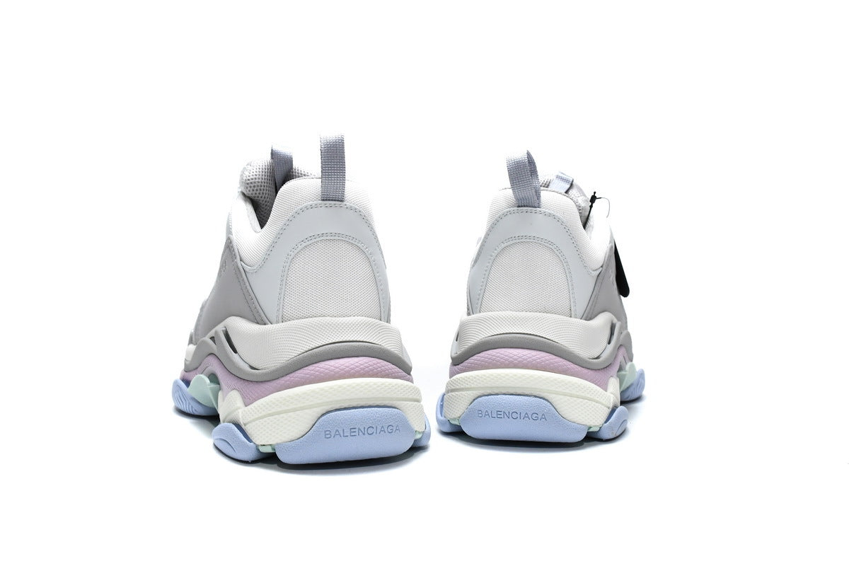 Balenciaga men's shoes Track Sneaker Triple S Sneakers  balenciaga runners White