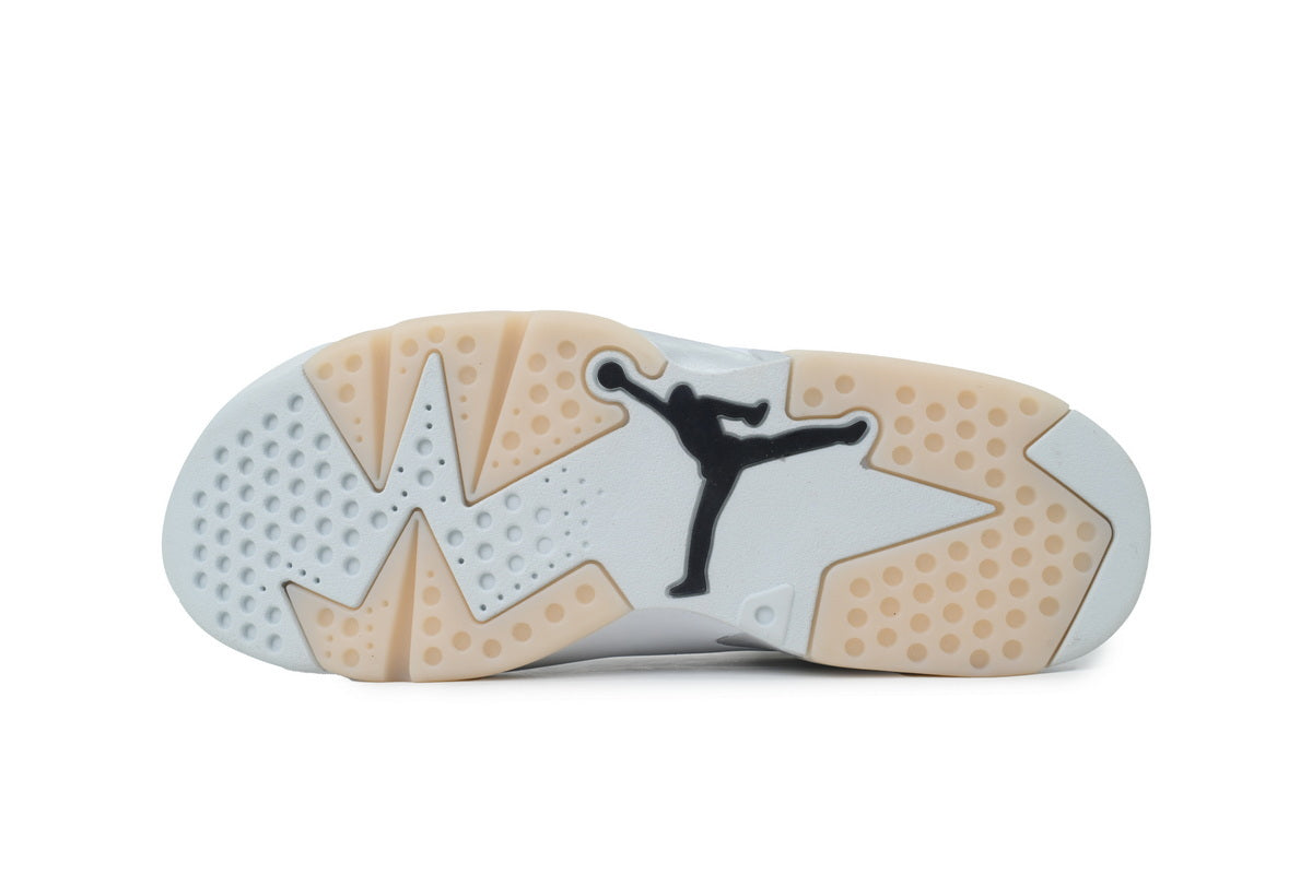 Nike Air Jordan 6 ¨C Retro High-Top Basketball Sneakers